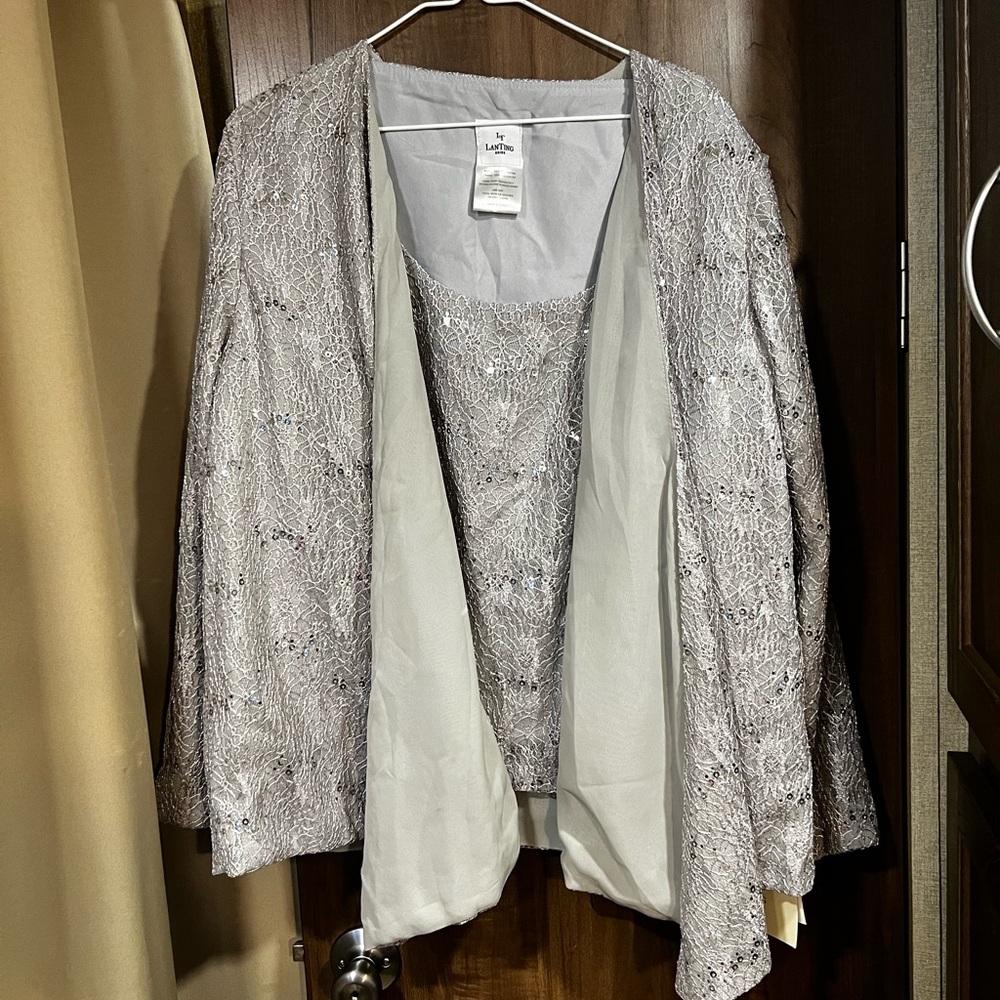 New three piece pant suit